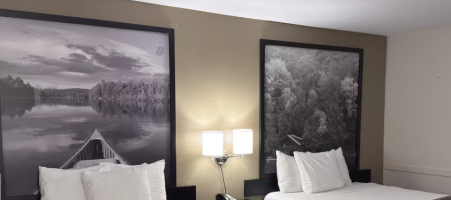 Super 8 by Wyndham Guelph
